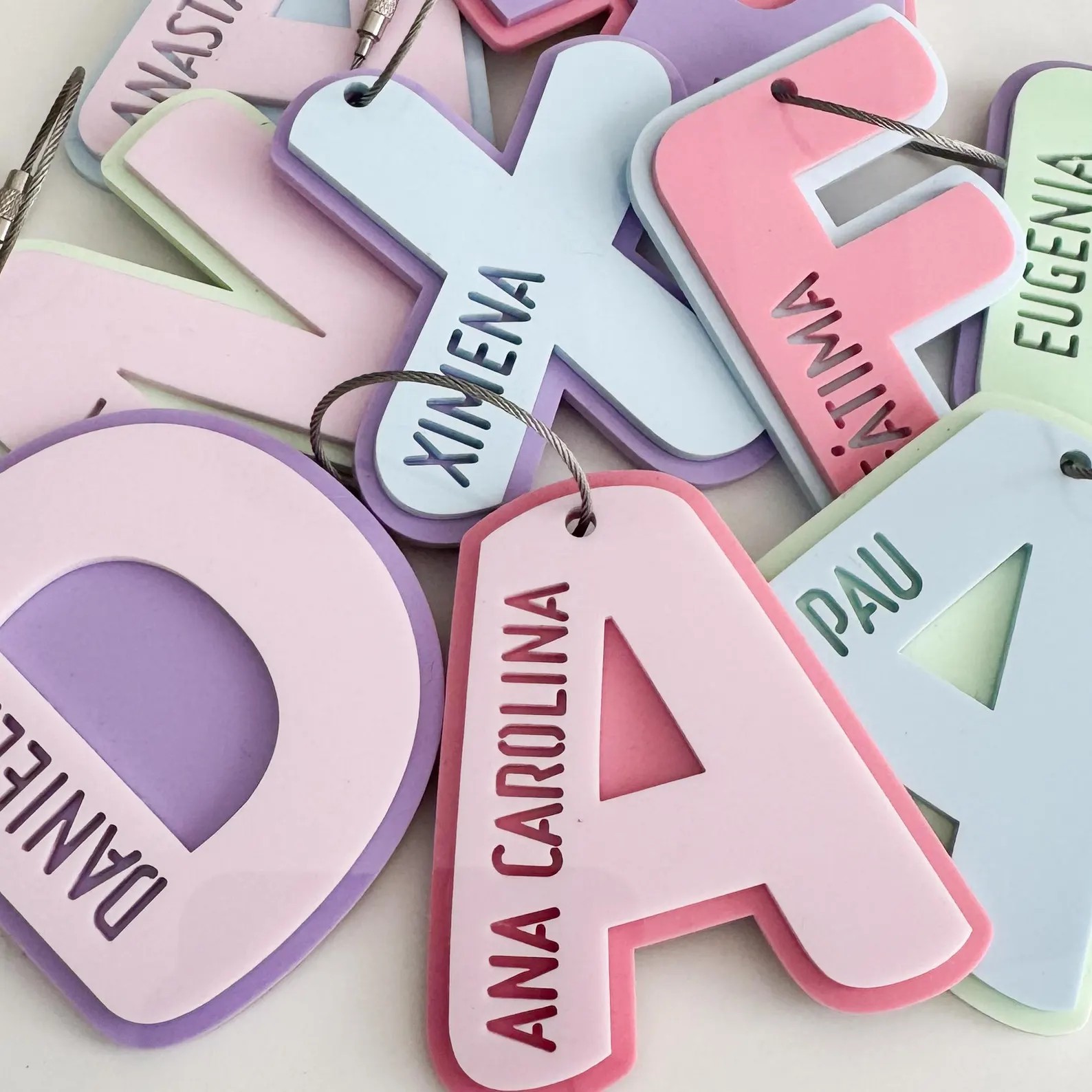Breloczek z wygrawerowanym imi – Resin Art Alphabet recenzja i cena
